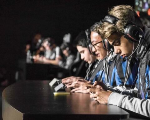 Mobile Esports